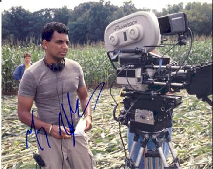 M. Knight Shyamalan autograph