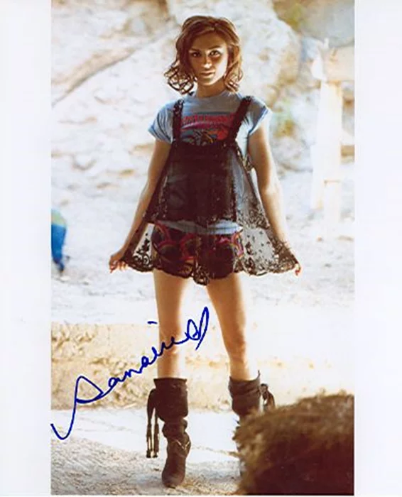 Samaire Armstrong autograph