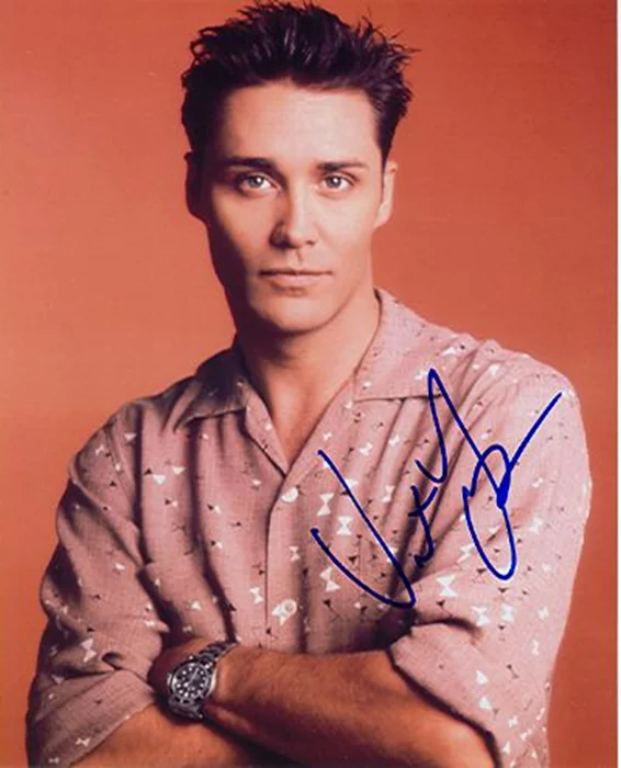 Vincent Young autograph