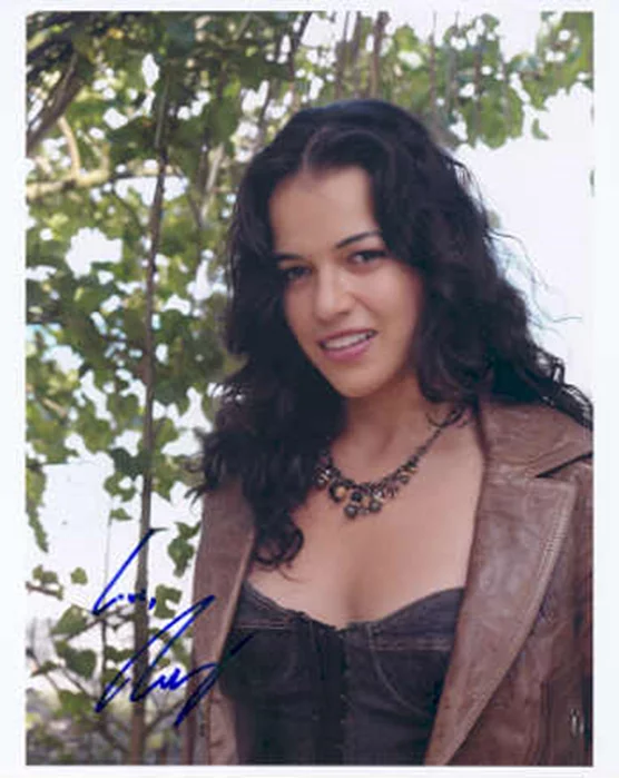 Michelle Rodriguez autograph