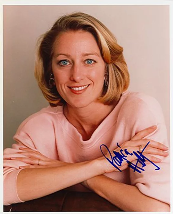 Patricia Wettig autograph