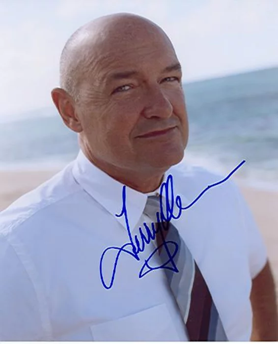 Terry O'Quinn autograph
