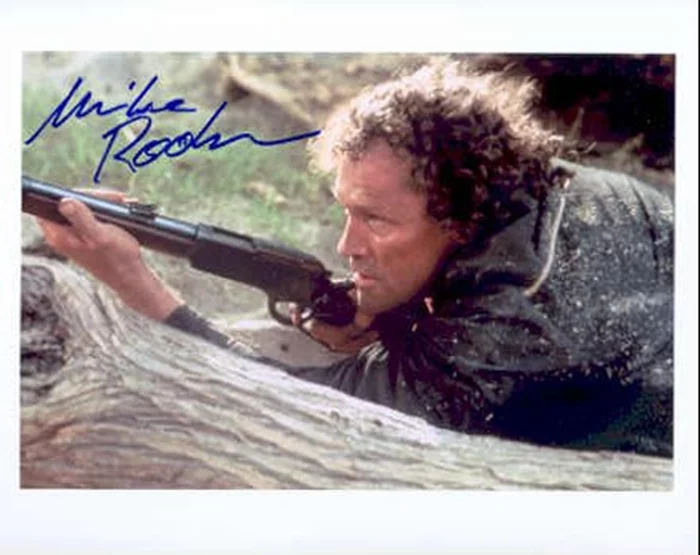 Michael Rooker autograph