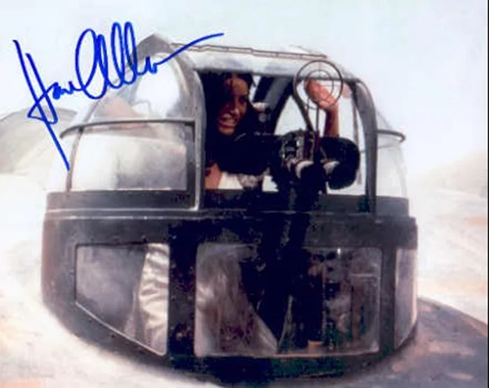 Karen Allen autograph