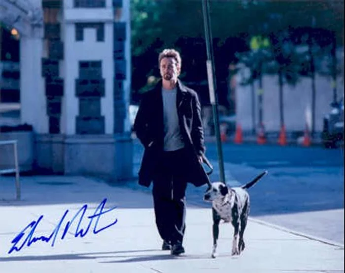 Edward Norton autograph