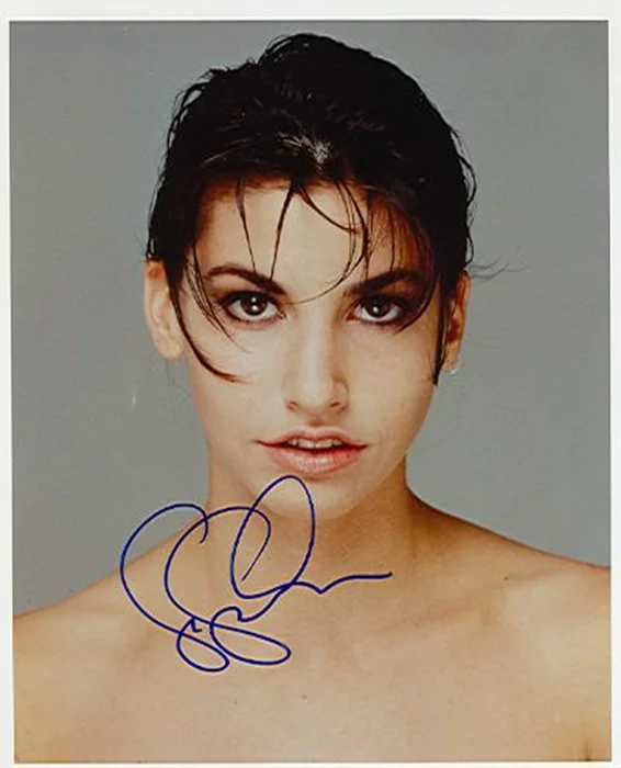 Gina Gershon autograph