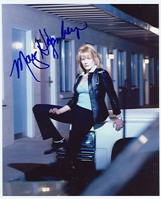 Marg Helgenberger autograph