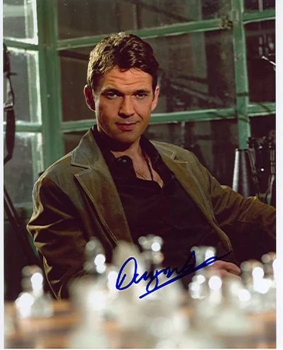 Dougray Scott autograph