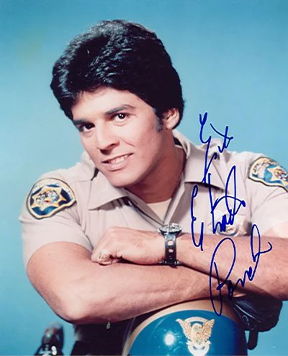 Erik Estrada autograph