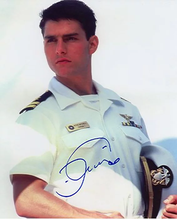 Tom Cruise autograph