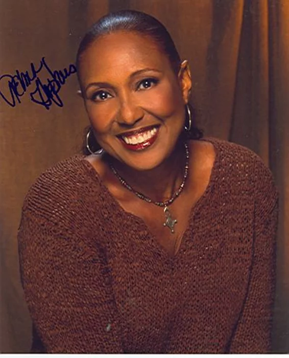 Telma Hopkins autograph