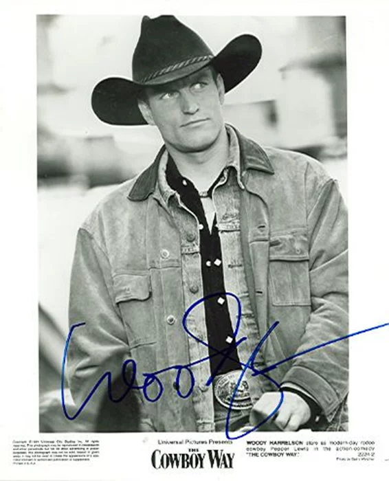 Woody Harrelson autograph