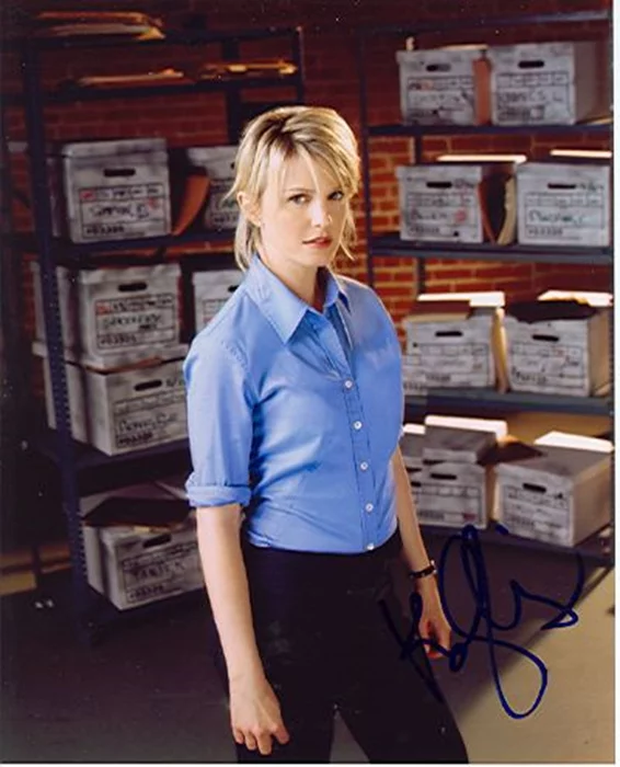 Kathryn Morris autograph