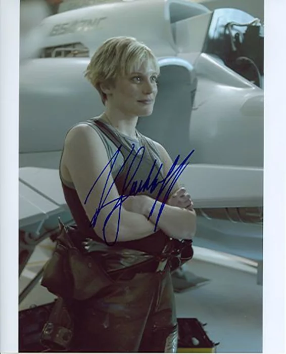 Katee Sackhoff autograph