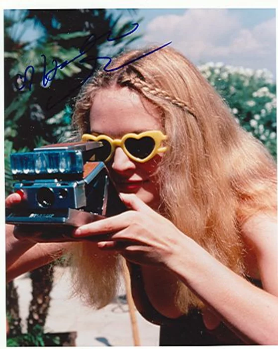 Heather Graham autograph