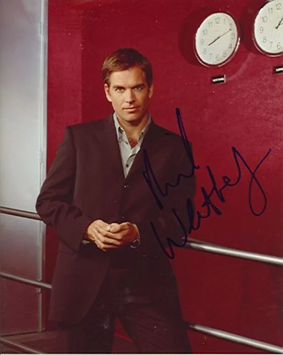 Michael Weatherly autograph