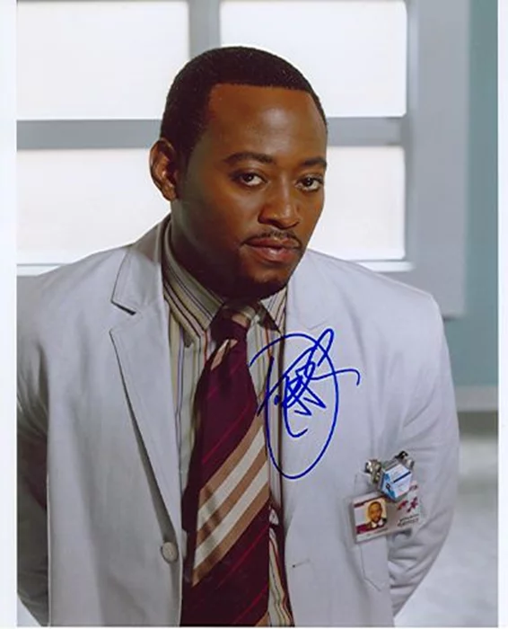 Omar Epps autograph