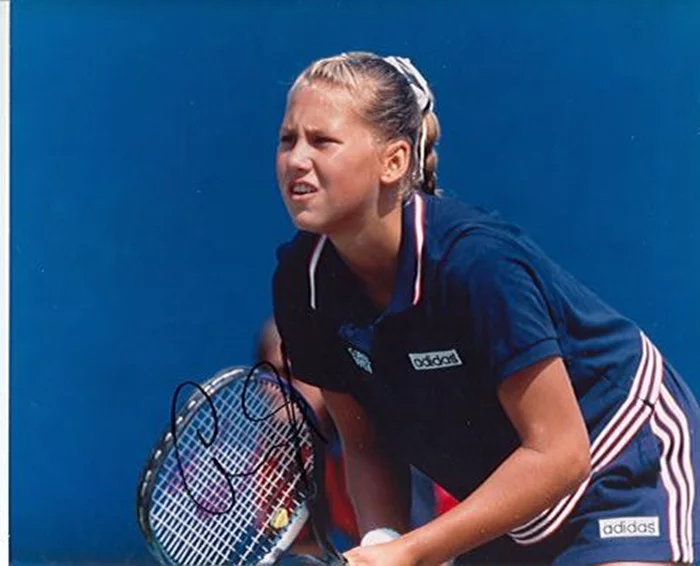 Anna Kournikova autograph