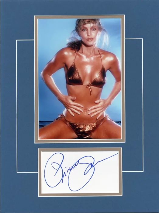 Priscilla Presley autograph