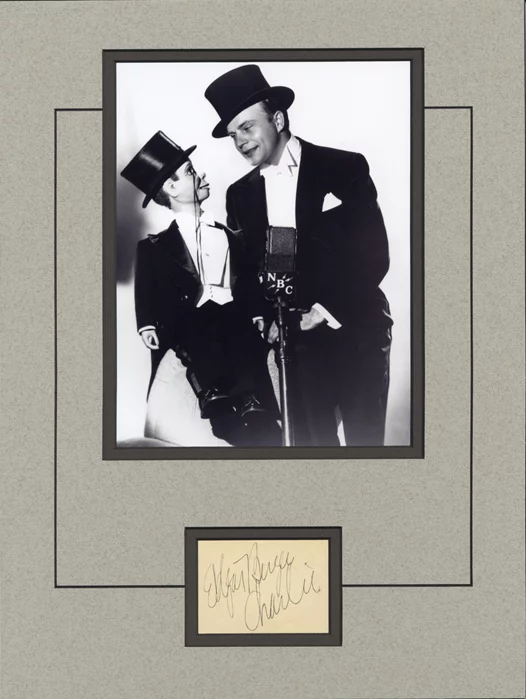 Edgar Bergen autograph