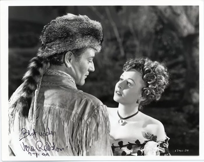 Vera Ralston autograph