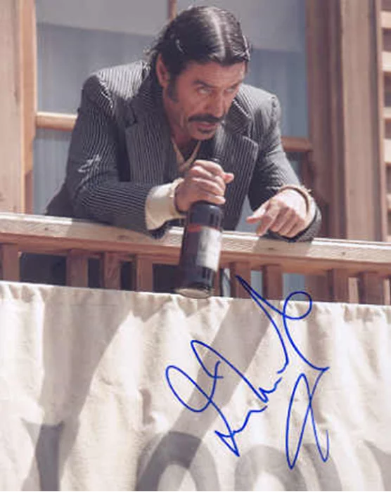 Ian McShane autograph
