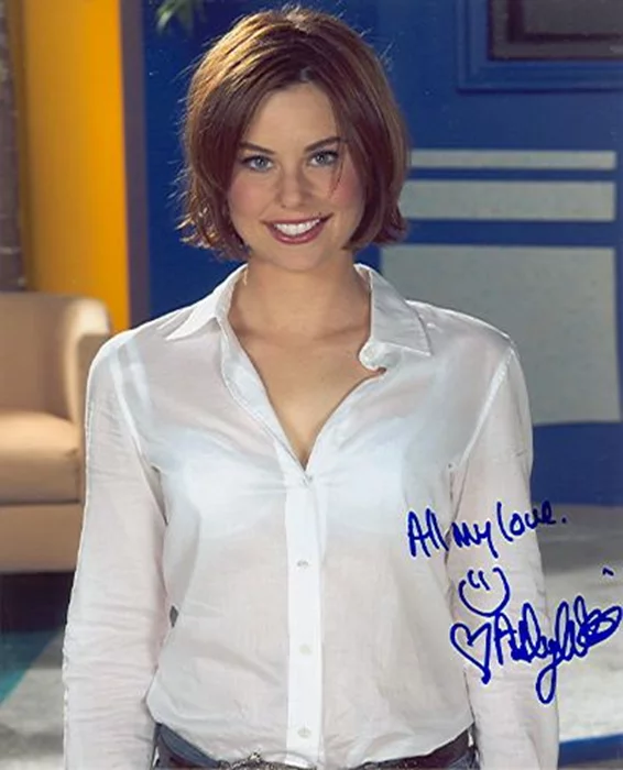 Ashley Williams autograph