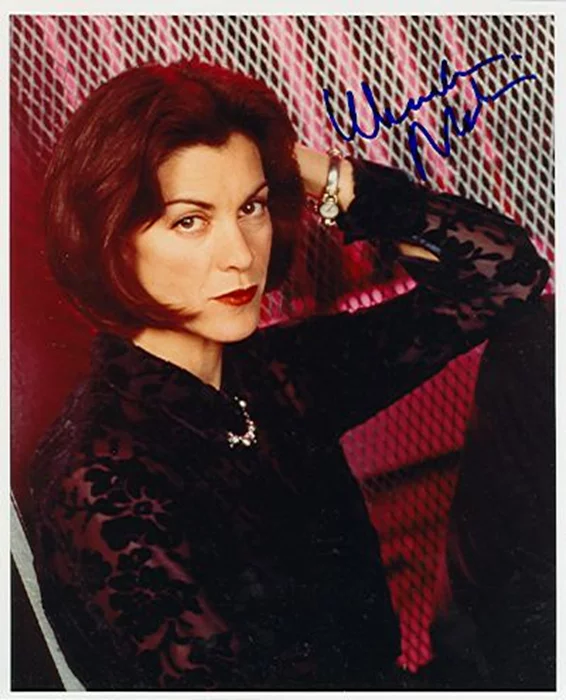Wendie Malick autograph