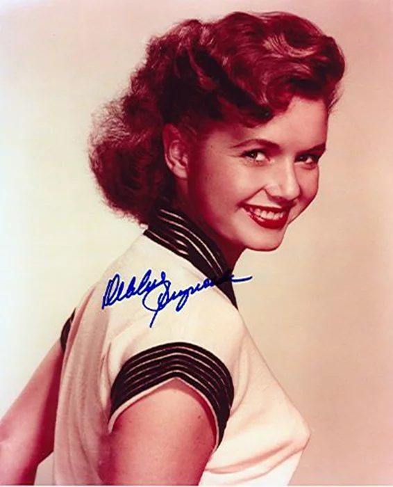 Debbie Reynolds autograph