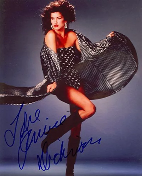 Janice Dickinson autograph
