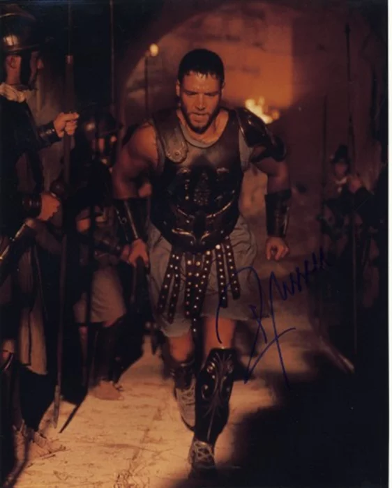 Russell Crowe autograph