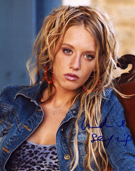 Ludivine Sagnier autograph