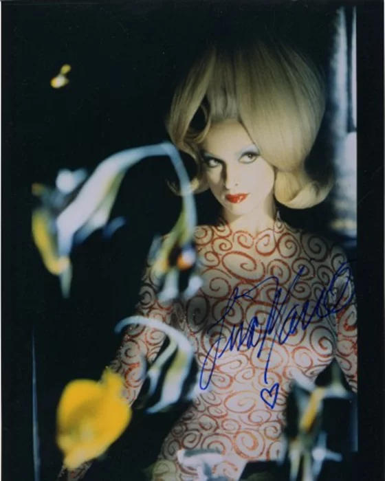 Lisa Marie autograph