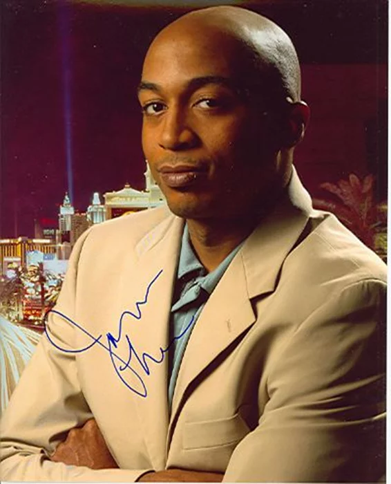 James Lesure autograph