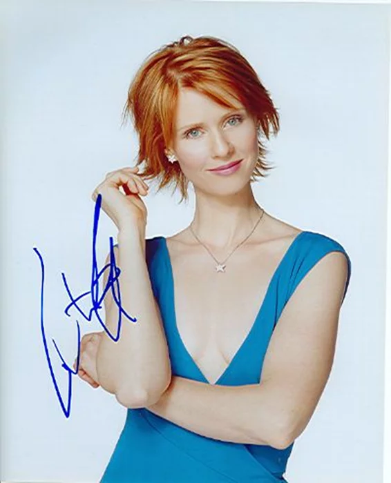Cynthia Nixon autograph