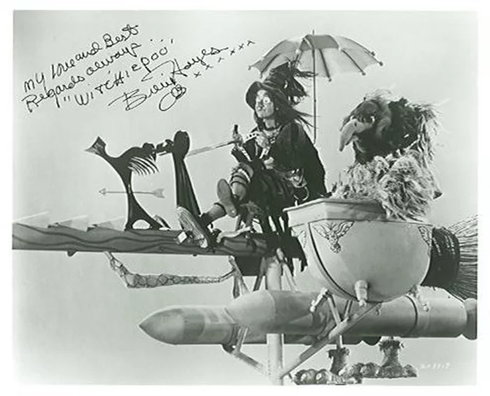 Billie Hayes autograph