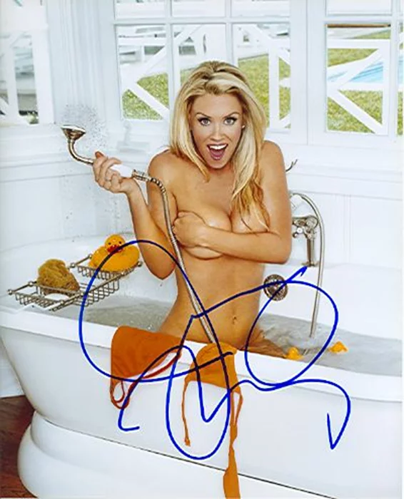 Jenny McCarthy autograph