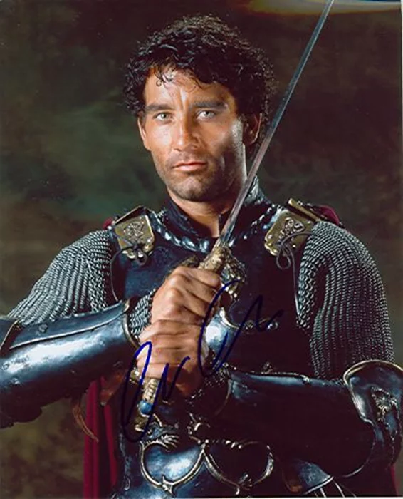 Clive Owen autograph
