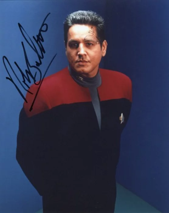 Robert Beltran autograph