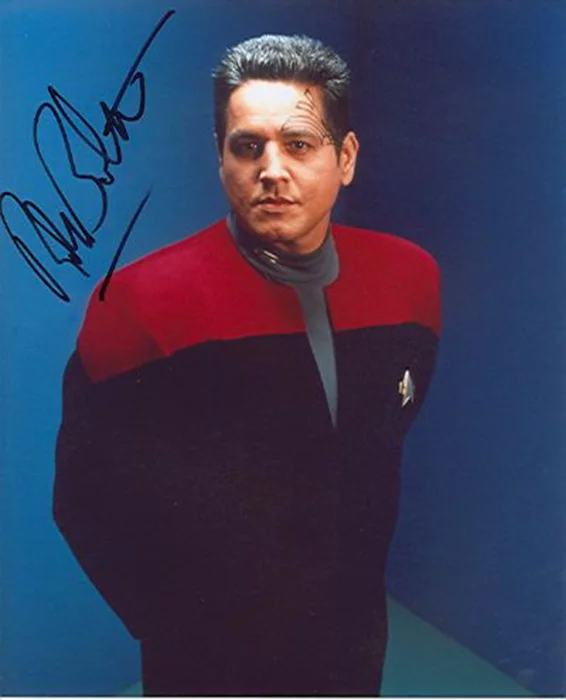 Robert Beltran autograph