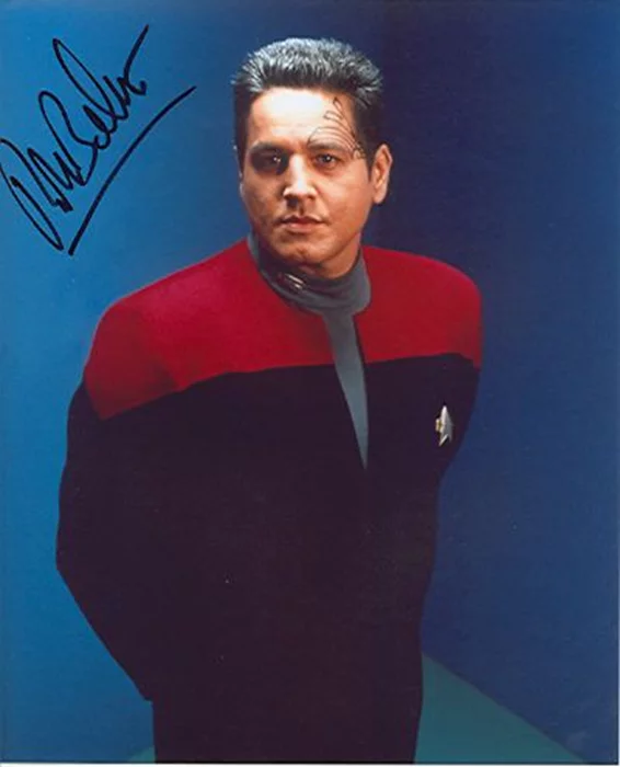 Robert Beltran autograph