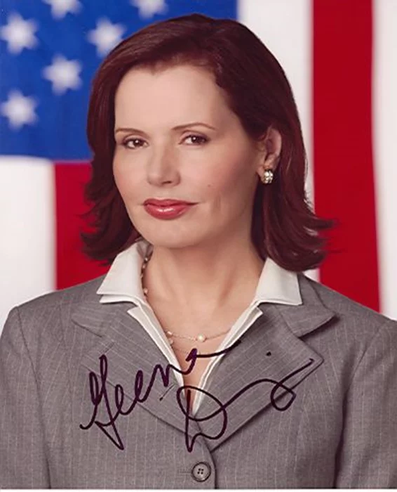 Geena Davis autograph