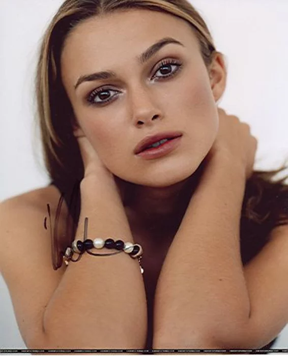 Keira Knightley autograph