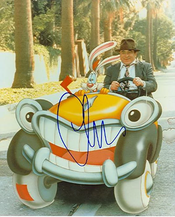 Charles Fleischer autograph