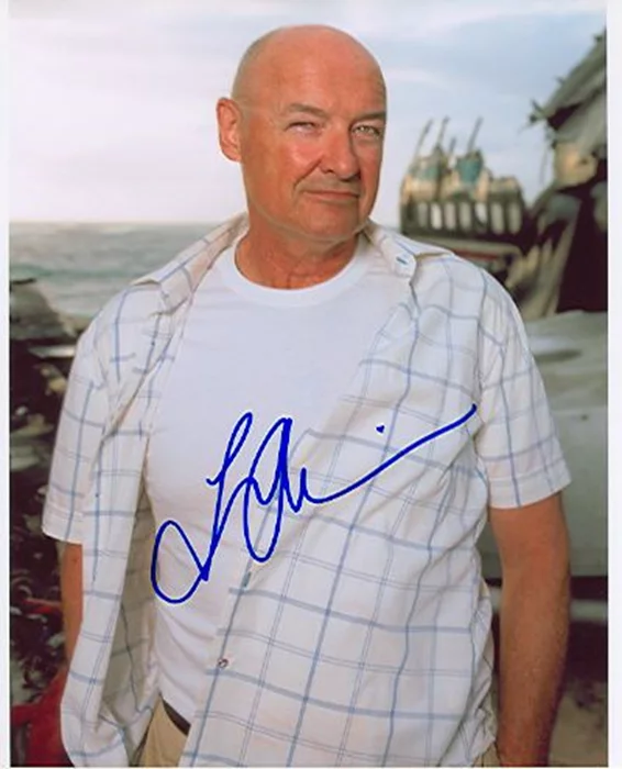 Terry O'Quinn autograph