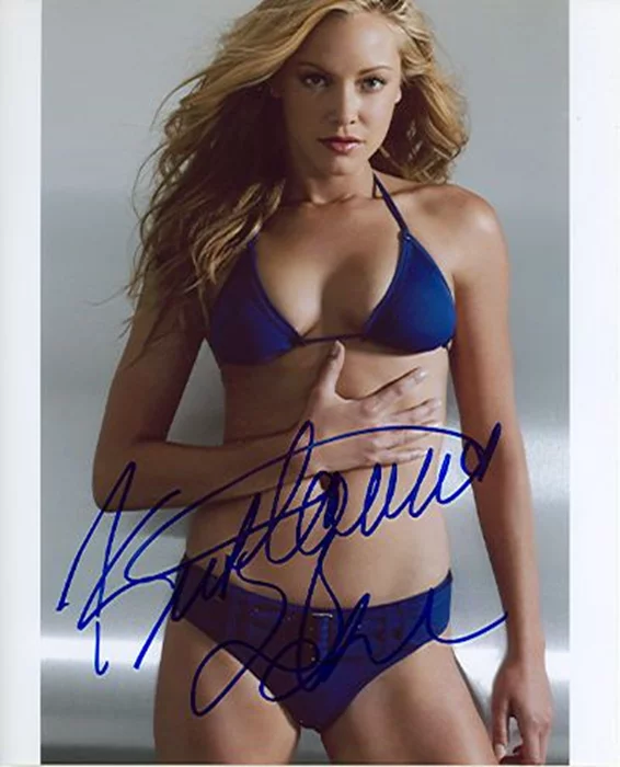Kristanna Loken autograph