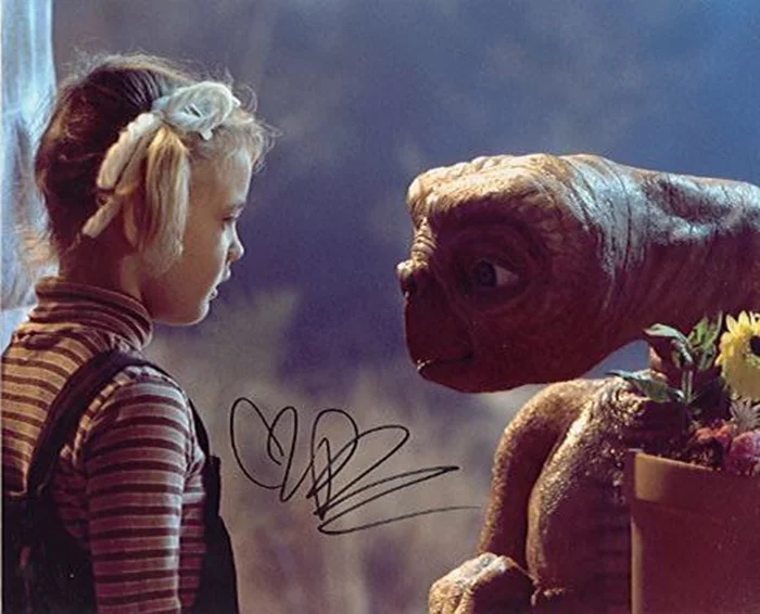 Drew Barrymore autograph
