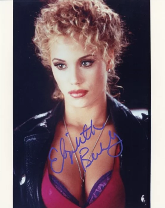 Elizabeth Berkley autograph