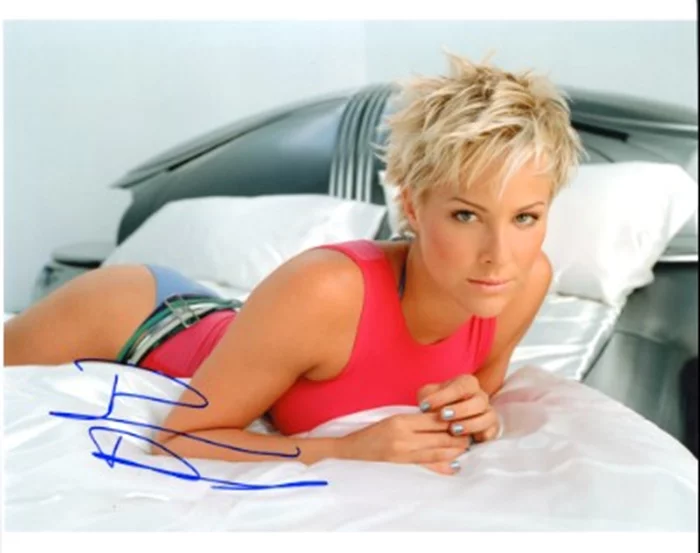 Brittany Daniel autograph