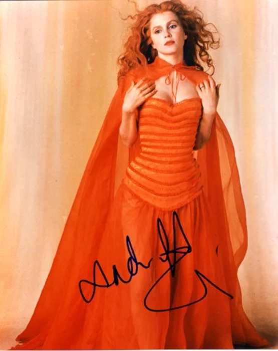 Sadie Frost autograph